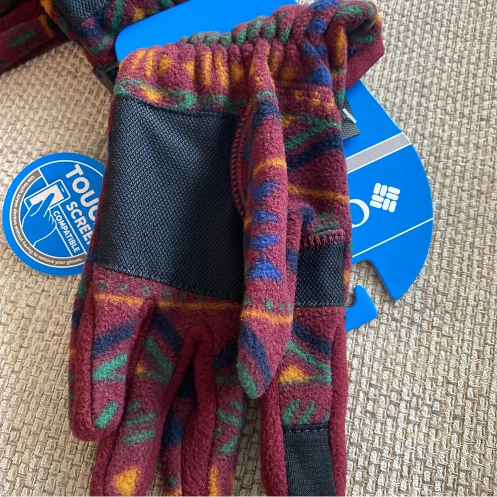 Columbia Burgundy Fleece Gloves with Multicolor Geometric Print XL